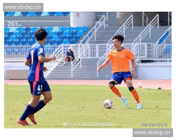 泰山和杰志的热身赛，基本上使用了自己的下赛季主力？六个外援？